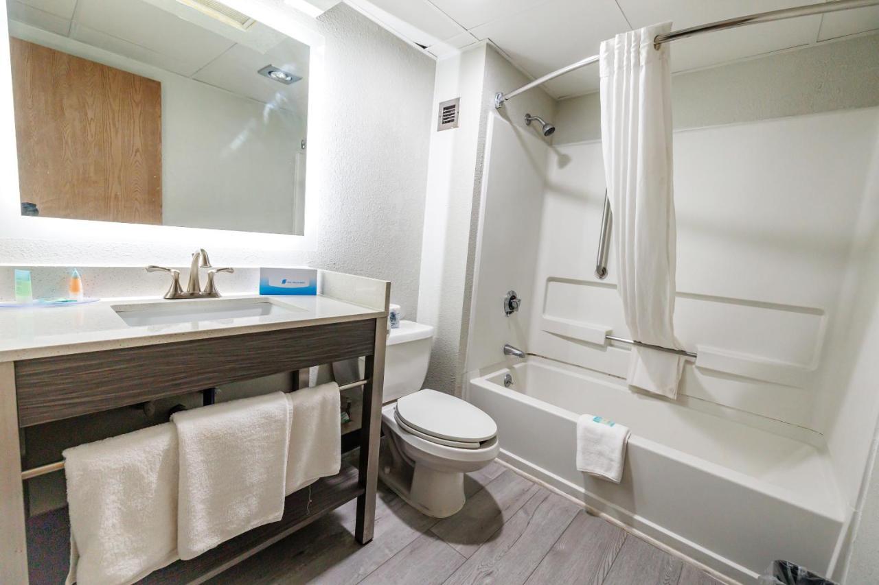New Victorian Inn & Suites Омаха Екстер'єр фото